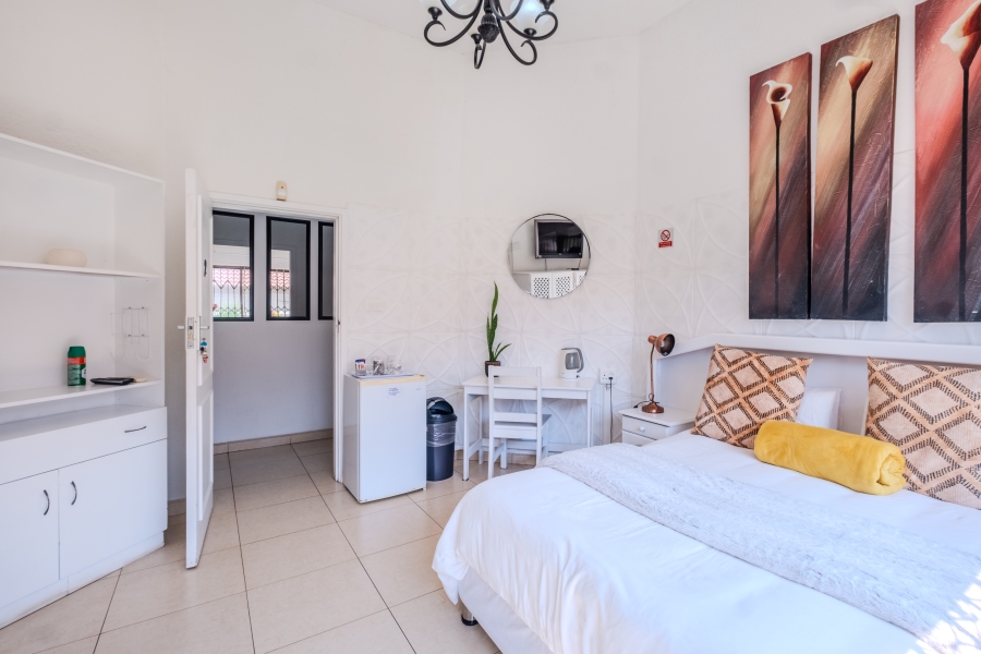 5 Bedroom Property for Sale in Herrwood Park KwaZulu-Natal