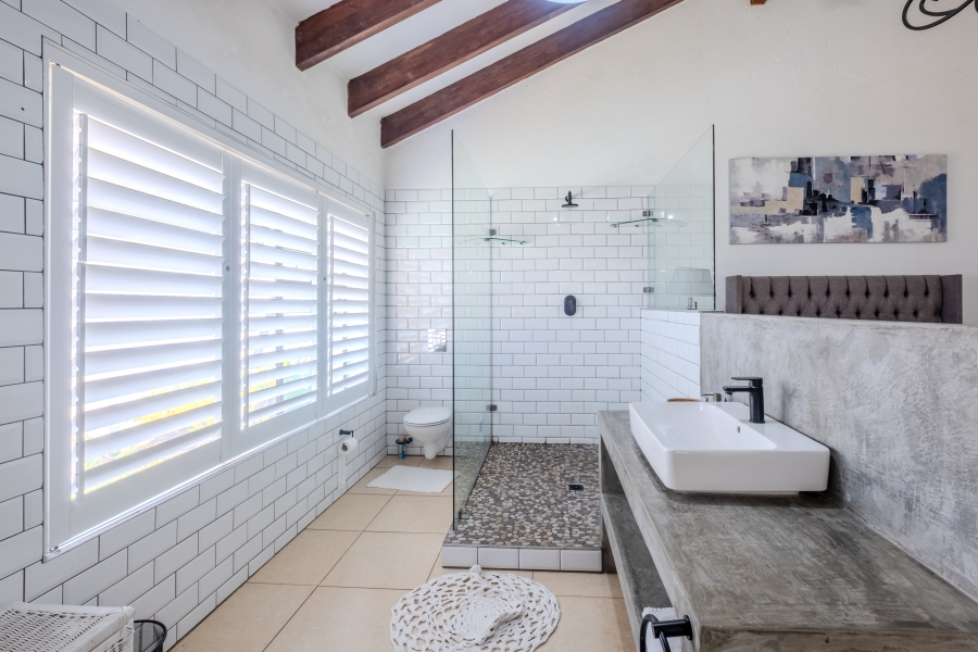 5 Bedroom Property for Sale in Herrwood Park KwaZulu-Natal