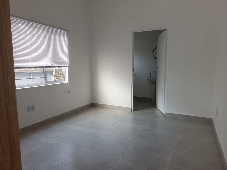To Let 2 Bedroom Property for Rent in Park Hill KwaZulu-Natal
