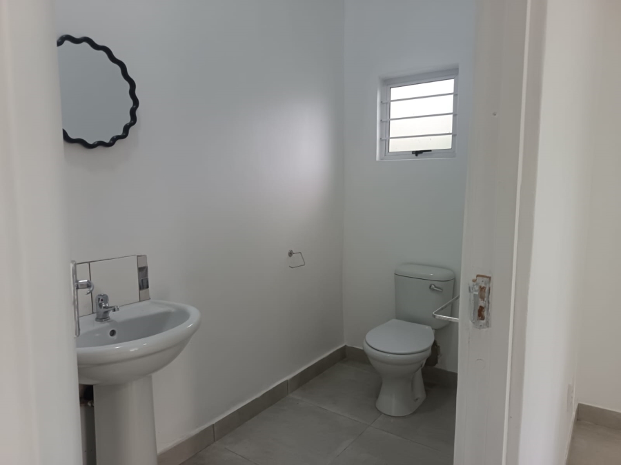 To Let 2 Bedroom Property for Rent in Park Hill KwaZulu-Natal