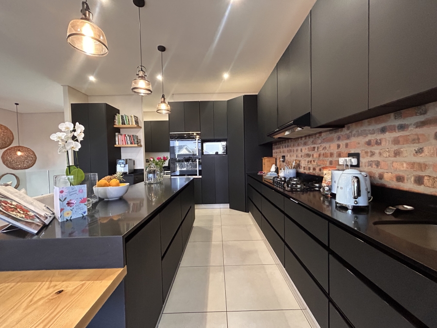 To Let 4 Bedroom Property for Rent in Simbithi Eco Estate KwaZulu-Natal