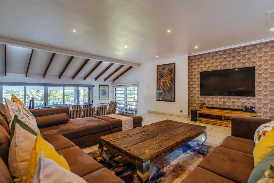6 Bedroom Property for Sale in Athlone Park KwaZulu-Natal