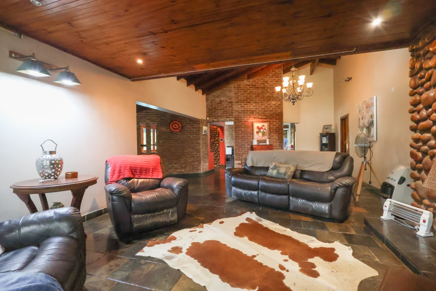 3 Bedroom Property for Sale in Cowies Hill KwaZulu-Natal