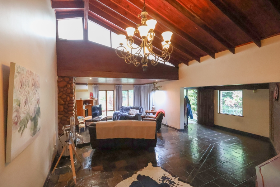 3 Bedroom Property for Sale in Cowies Hill KwaZulu-Natal