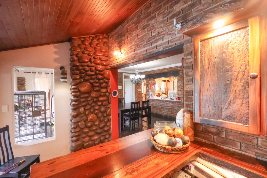 3 Bedroom Property for Sale in Cowies Hill KwaZulu-Natal