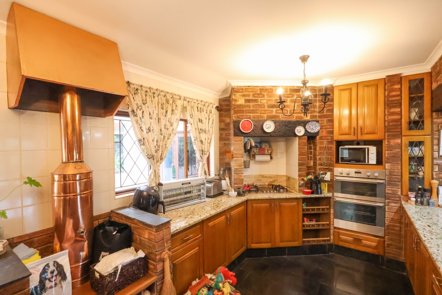 3 Bedroom Property for Sale in Cowies Hill KwaZulu-Natal