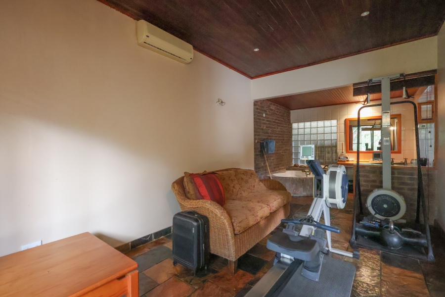 3 Bedroom Property for Sale in Cowies Hill KwaZulu-Natal