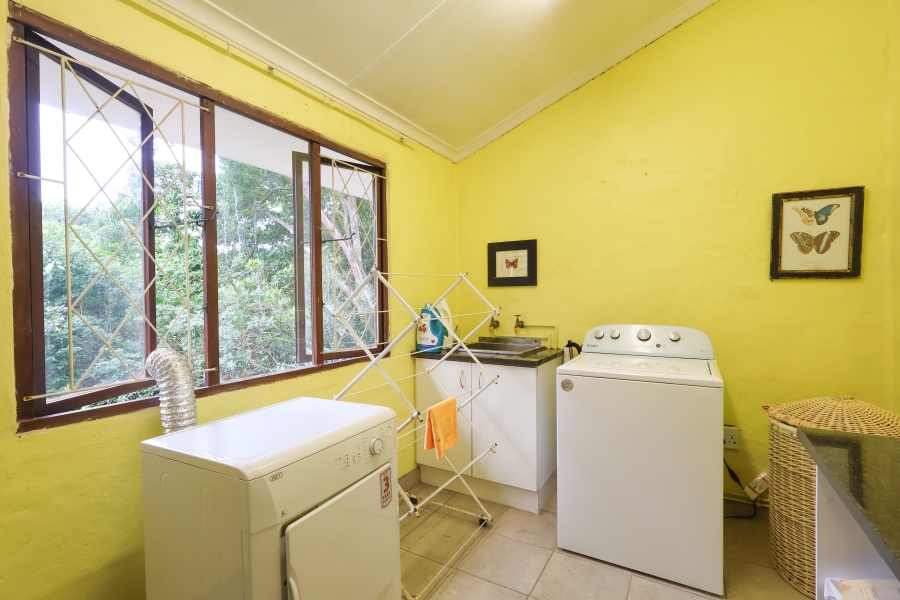 3 Bedroom Property for Sale in Cowies Hill KwaZulu-Natal