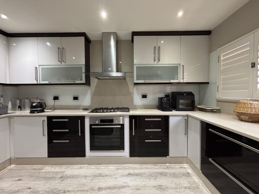 4 Bedroom Property for Sale in Overport KwaZulu-Natal