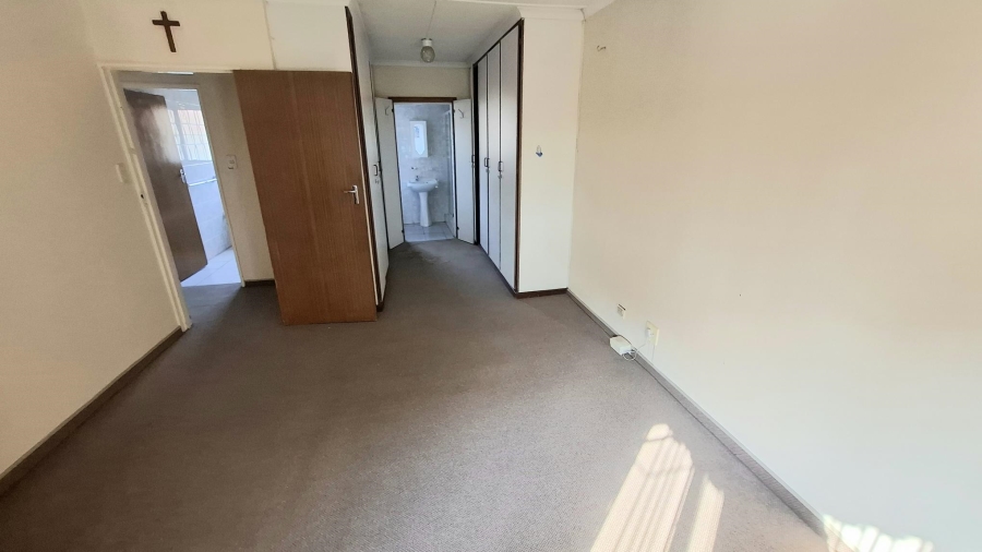3 Bedroom Property for Sale in Hayfields KwaZulu-Natal