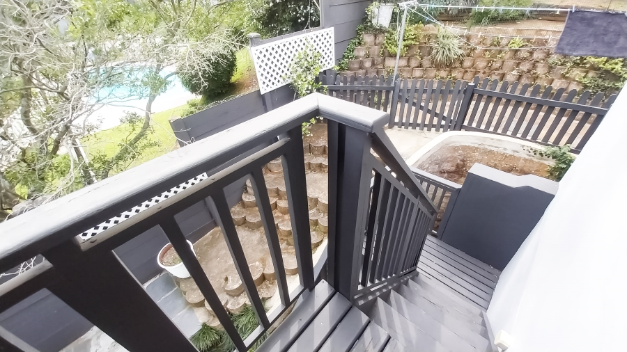 To Let 2 Bedroom Property for Rent in La Lucia KwaZulu-Natal