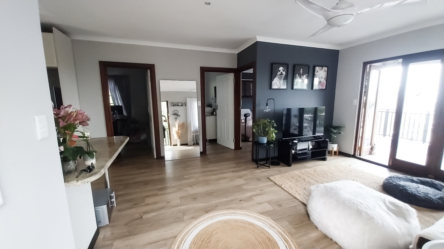 To Let 2 Bedroom Property for Rent in La Lucia KwaZulu-Natal