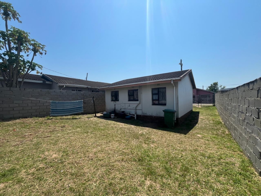 2 Bedroom Property for Sale in Esikhawini KwaZulu-Natal