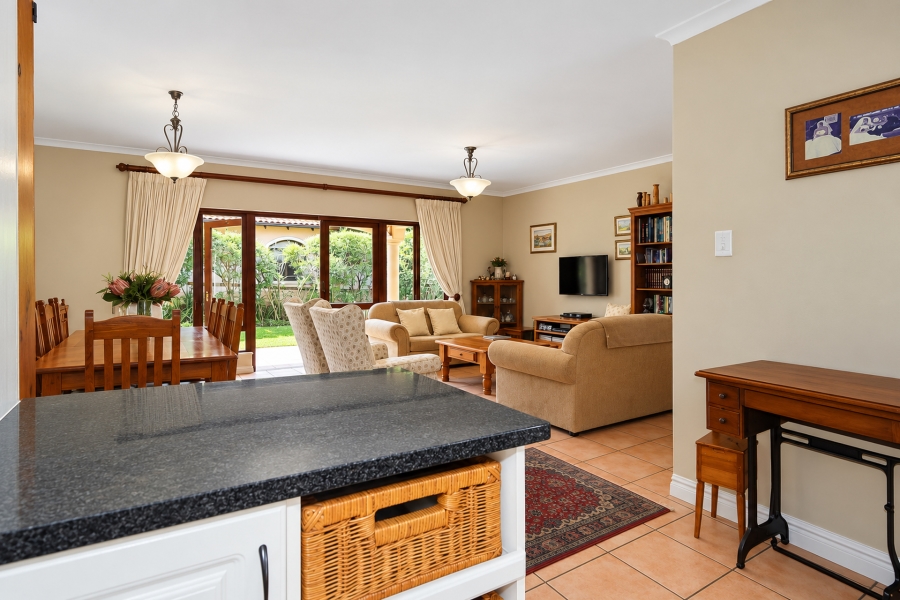 2 Bedroom Property for Sale in Waterfall KwaZulu-Natal