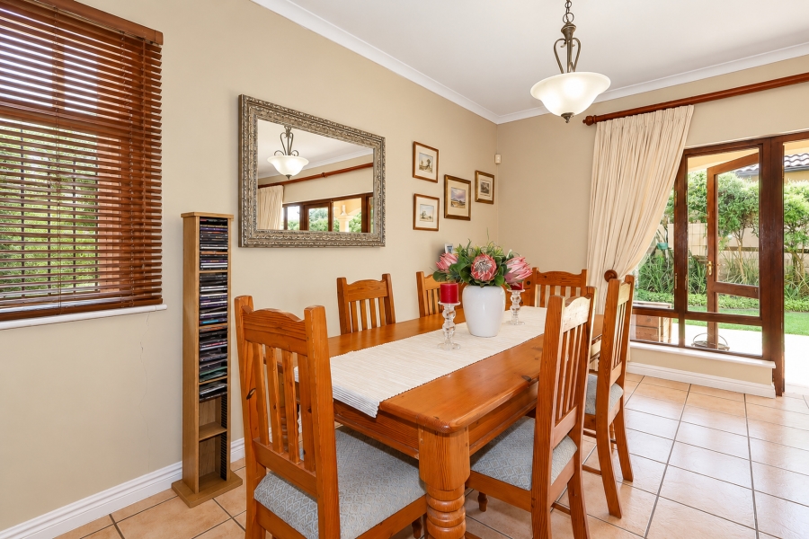 2 Bedroom Property for Sale in Waterfall KwaZulu-Natal