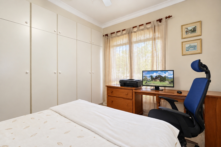 2 Bedroom Property for Sale in Waterfall KwaZulu-Natal