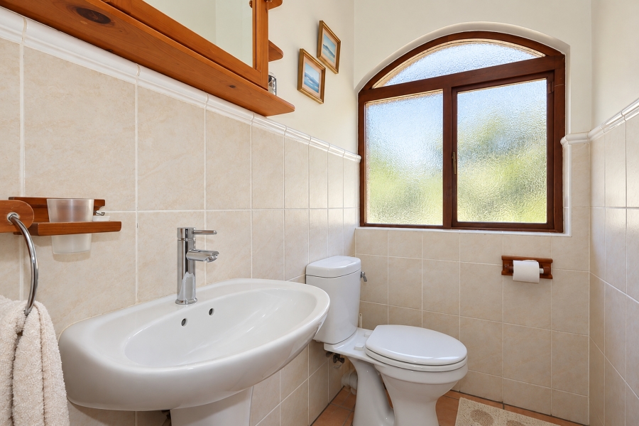 2 Bedroom Property for Sale in Waterfall KwaZulu-Natal