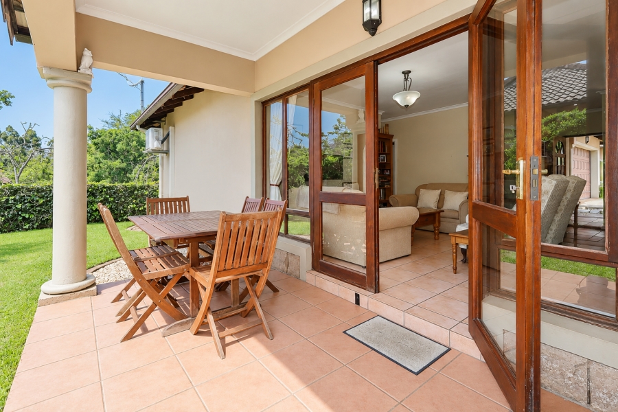 2 Bedroom Property for Sale in Waterfall KwaZulu-Natal