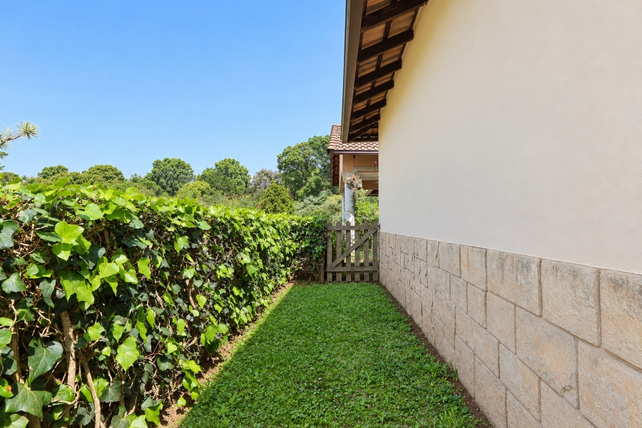 2 Bedroom Property for Sale in Waterfall KwaZulu-Natal