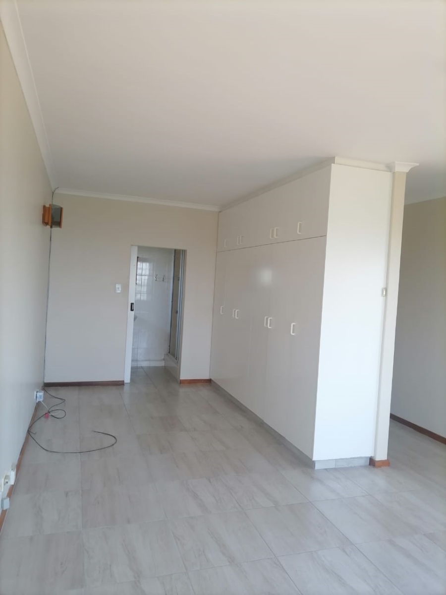 To Let 3 Bedroom Property for Rent in Dawncliffe KwaZulu-Natal
