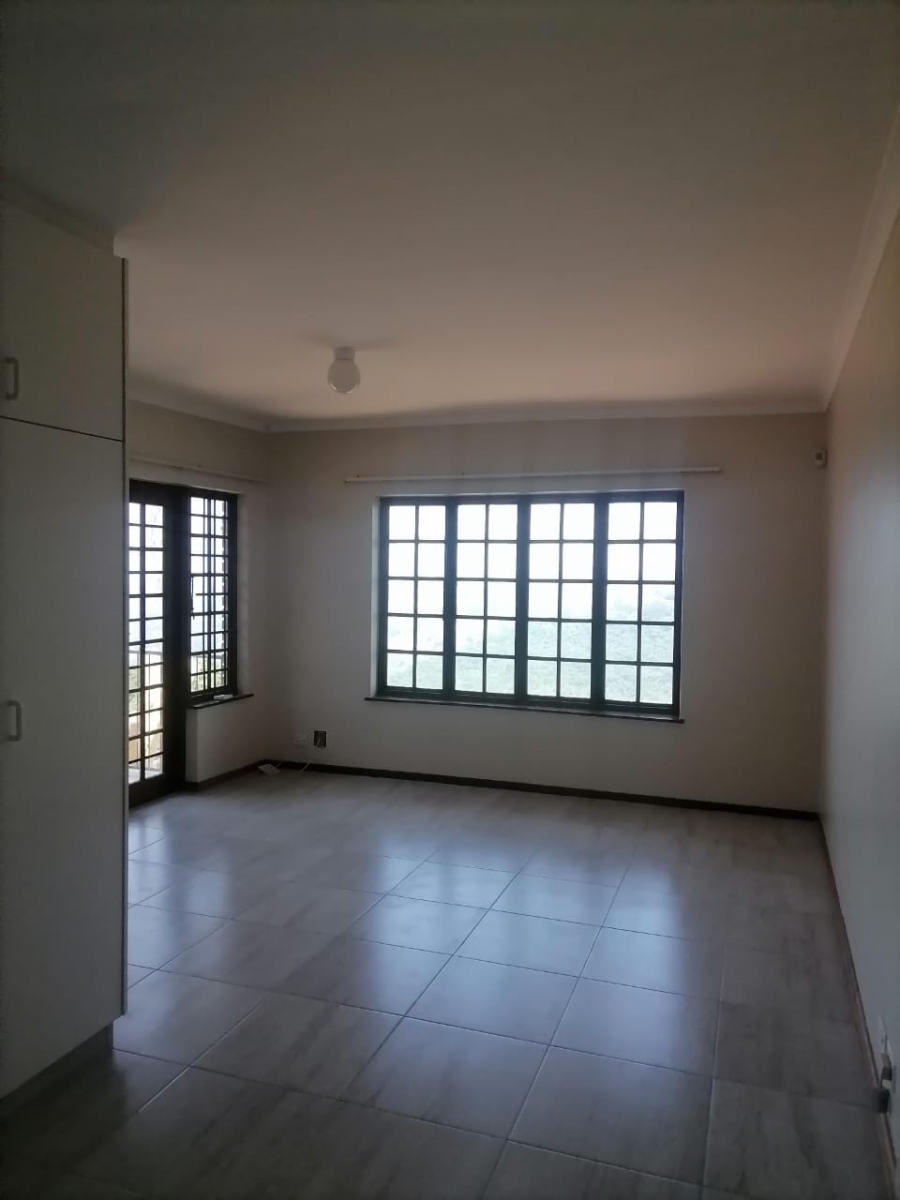 To Let 3 Bedroom Property for Rent in Dawncliffe KwaZulu-Natal