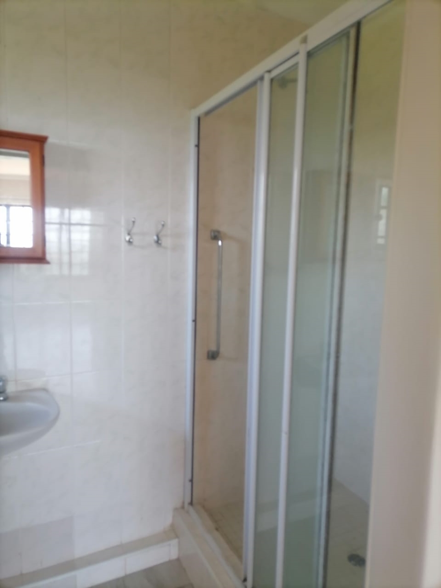To Let 3 Bedroom Property for Rent in Dawncliffe KwaZulu-Natal