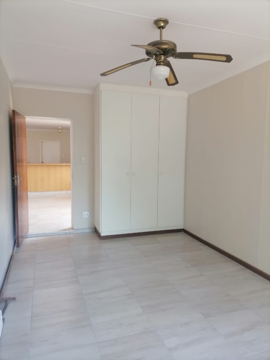 To Let 3 Bedroom Property for Rent in Dawncliffe KwaZulu-Natal