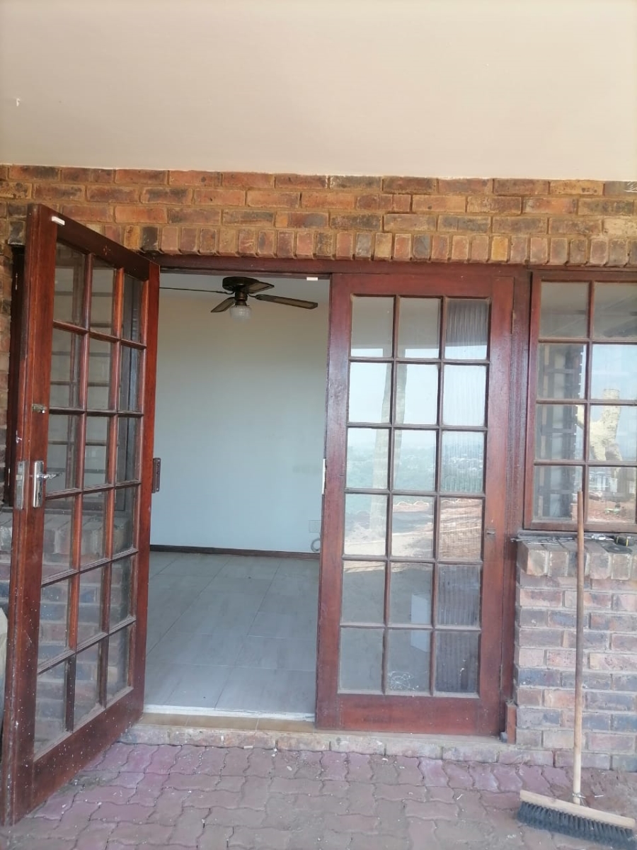 To Let 1 Bedroom Property for Rent in Dawncliffe KwaZulu-Natal
