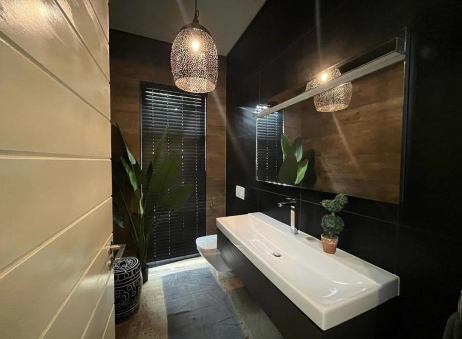 4 Bedroom Property for Sale in Zini River Estate KwaZulu-Natal