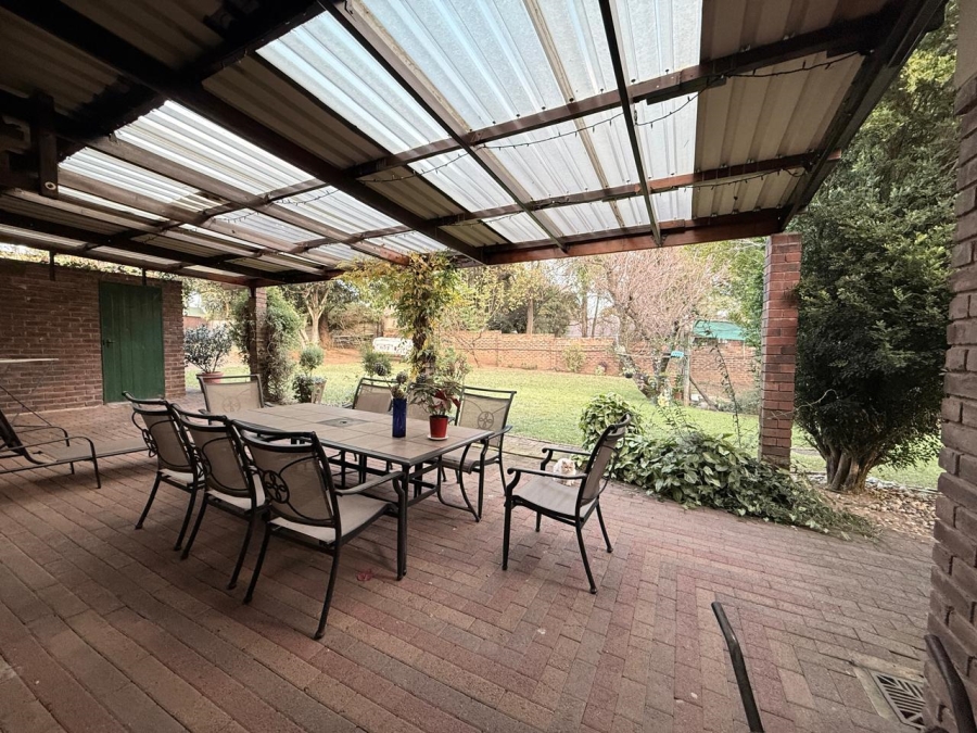 4 Bedroom Property for Sale in Aviary Hill KwaZulu-Natal