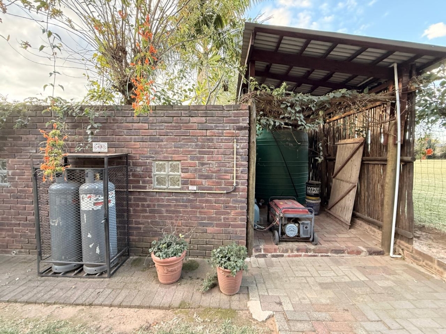 4 Bedroom Property for Sale in Aviary Hill KwaZulu-Natal