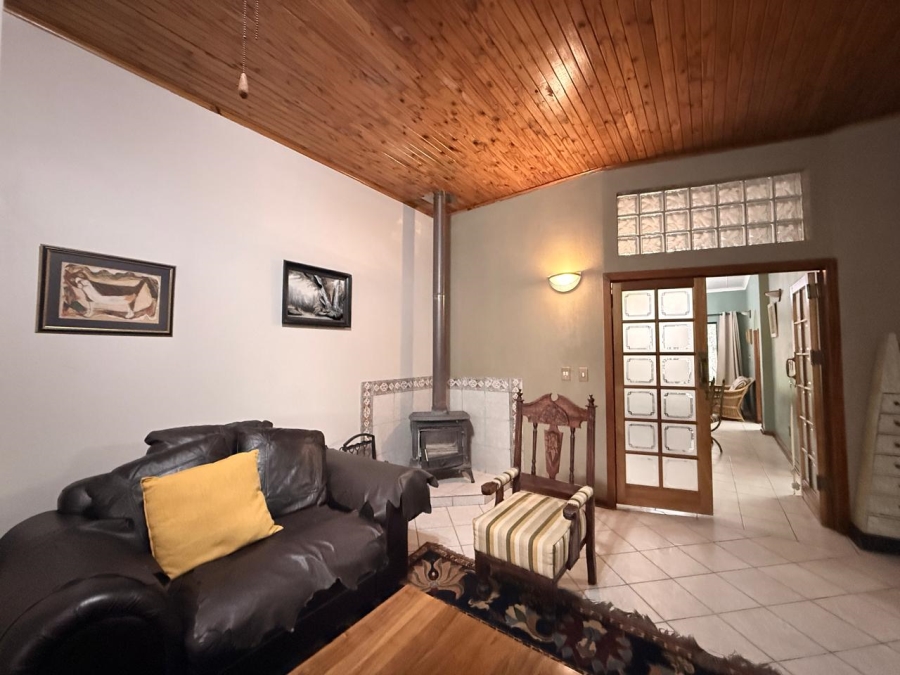 4 Bedroom Property for Sale in Aviary Hill KwaZulu-Natal