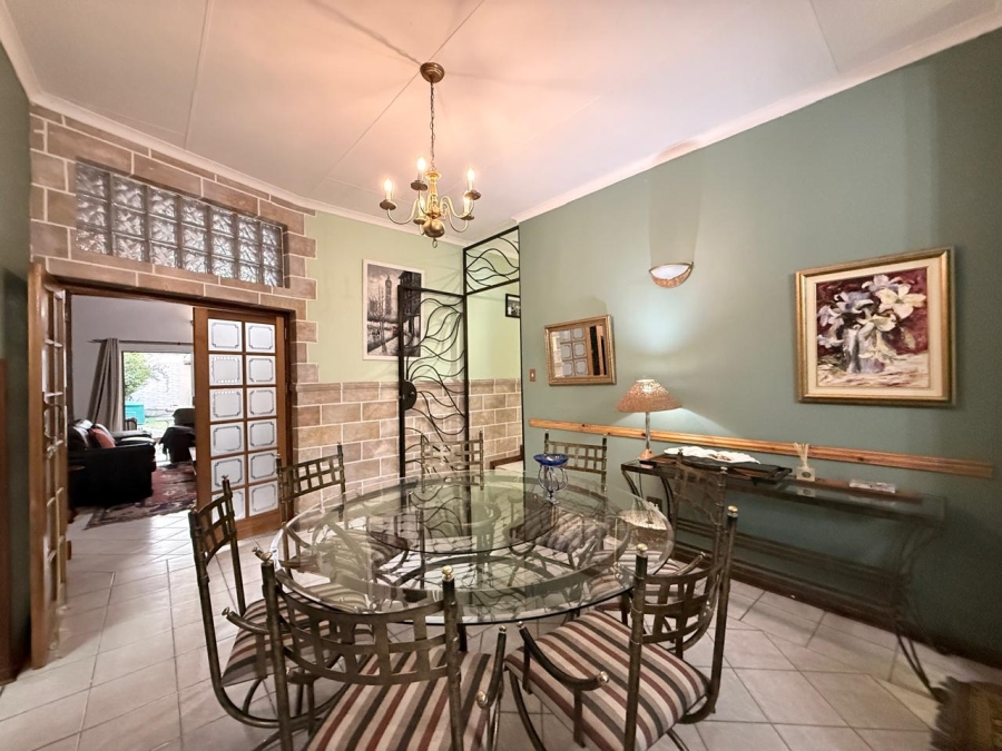 4 Bedroom Property for Sale in Aviary Hill KwaZulu-Natal