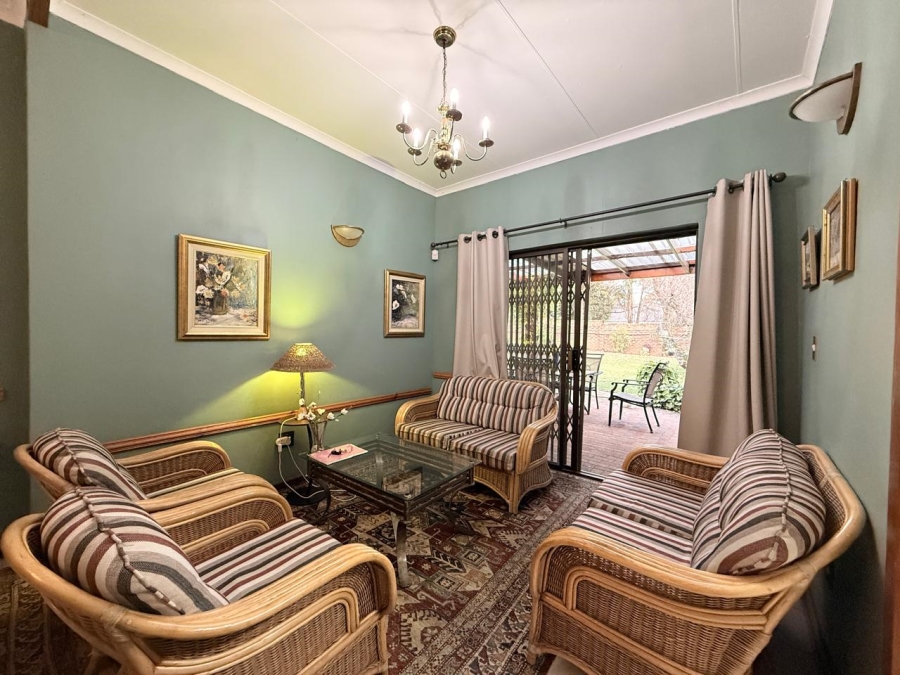 4 Bedroom Property for Sale in Aviary Hill KwaZulu-Natal