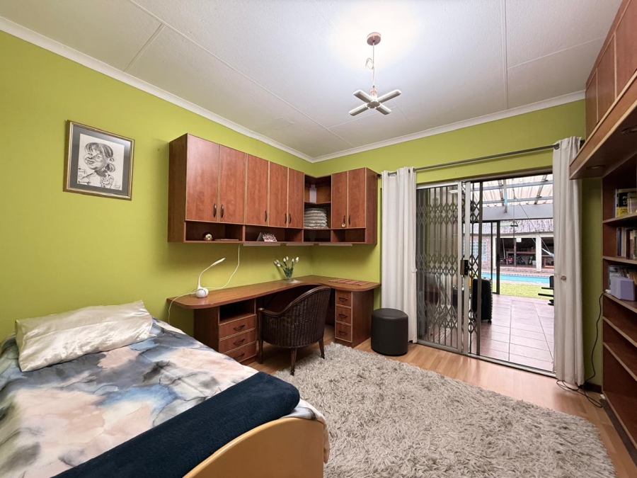 4 Bedroom Property for Sale in Aviary Hill KwaZulu-Natal