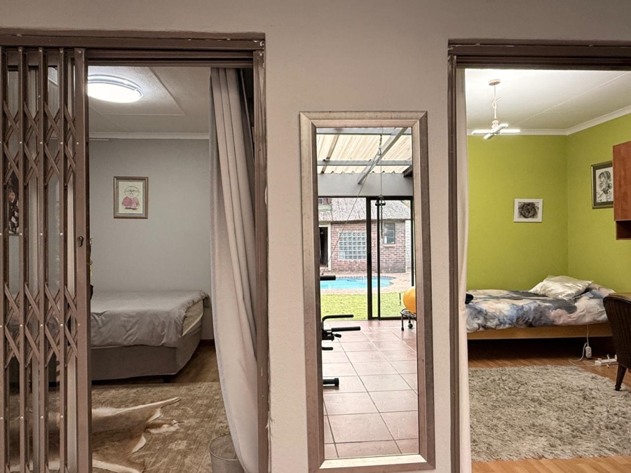 4 Bedroom Property for Sale in Aviary Hill KwaZulu-Natal