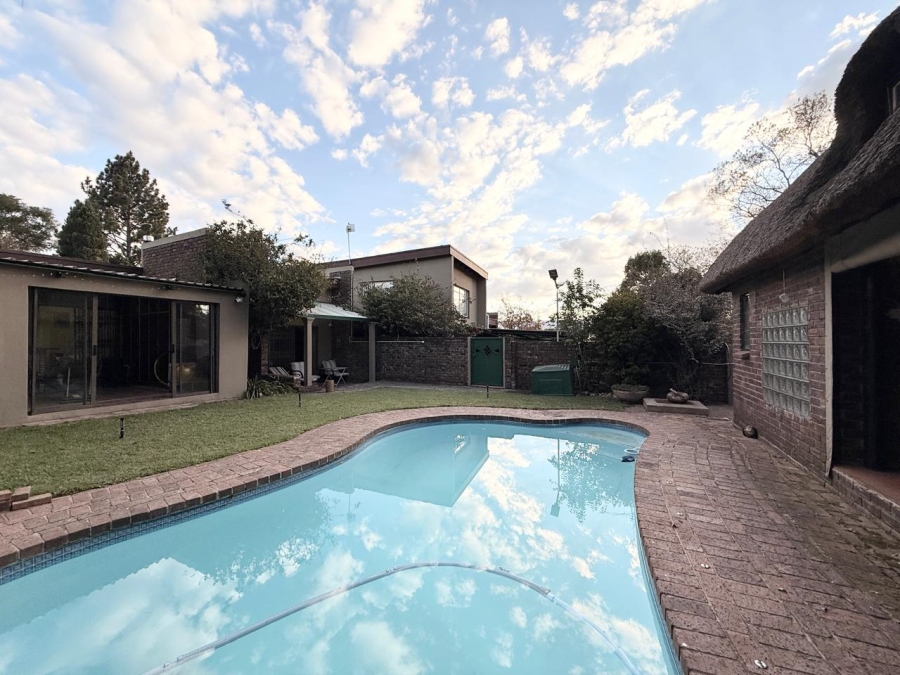 4 Bedroom Property for Sale in Aviary Hill KwaZulu-Natal