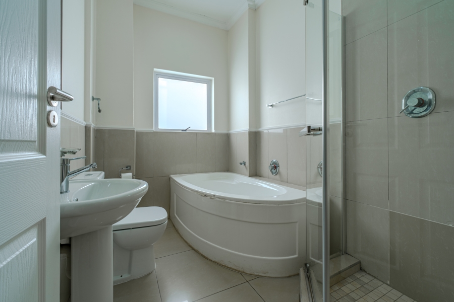 To Let 3 Bedroom Property for Rent in La Lucia KwaZulu-Natal