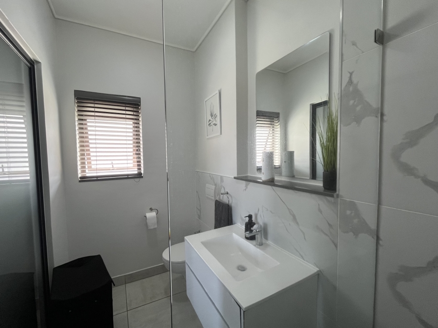 2 Bedroom Property for Sale in Izinga Estate KwaZulu-Natal