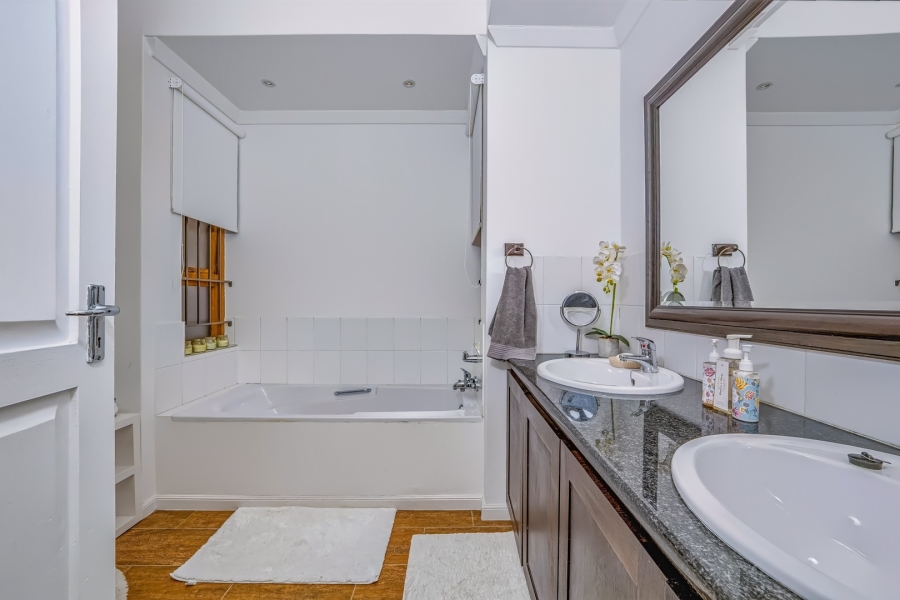 4 Bedroom Property for Sale in Morningside KwaZulu-Natal