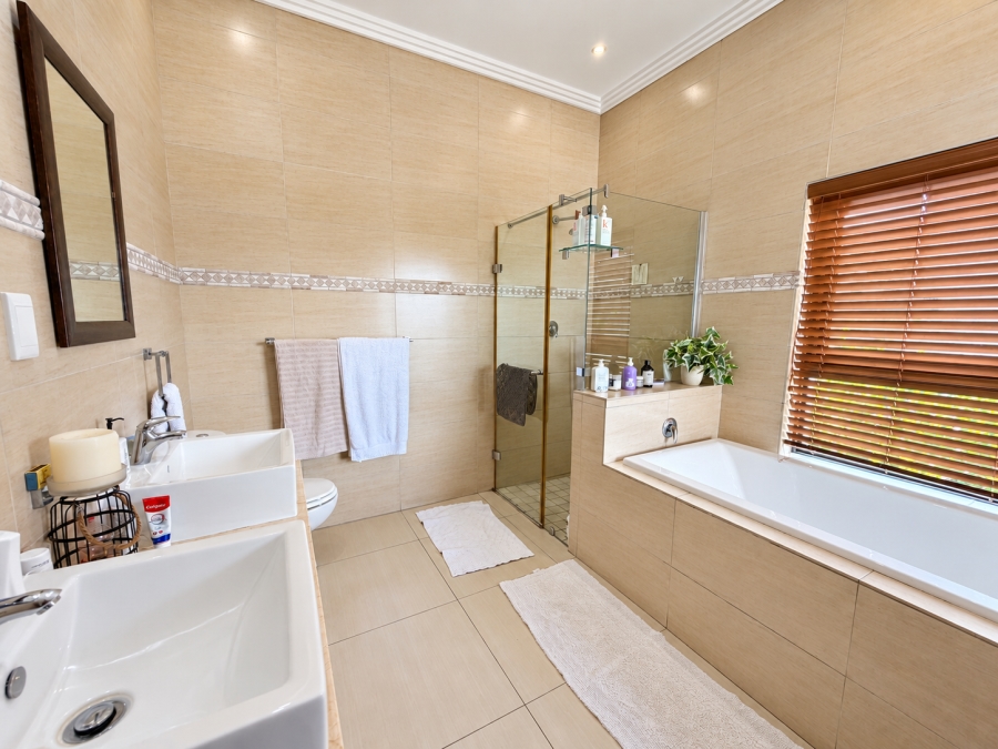 3 Bedroom Property for Sale in Brettenwood Coastal Estate KwaZulu-Natal
