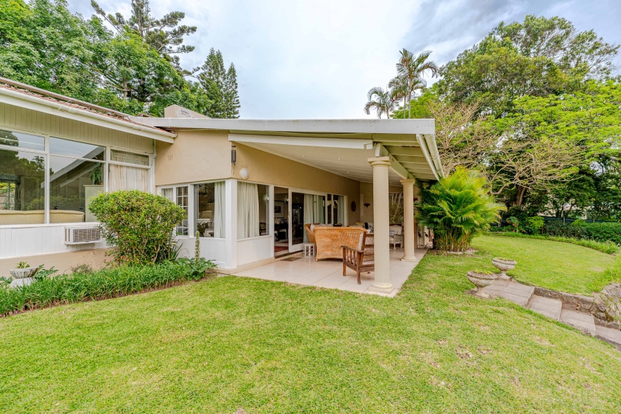 4 Bedroom Property for Sale in Cowies Hill KwaZulu-Natal