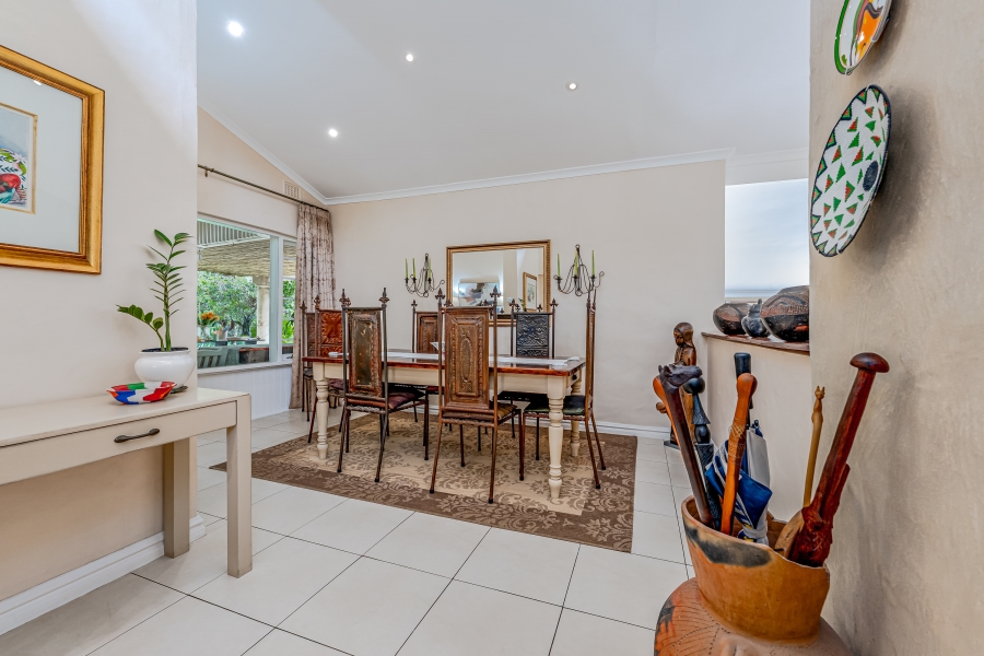 4 Bedroom Property for Sale in Cowies Hill KwaZulu-Natal