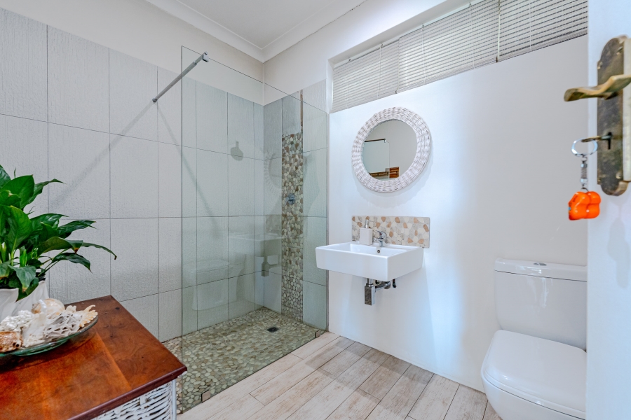 4 Bedroom Property for Sale in Cowies Hill KwaZulu-Natal