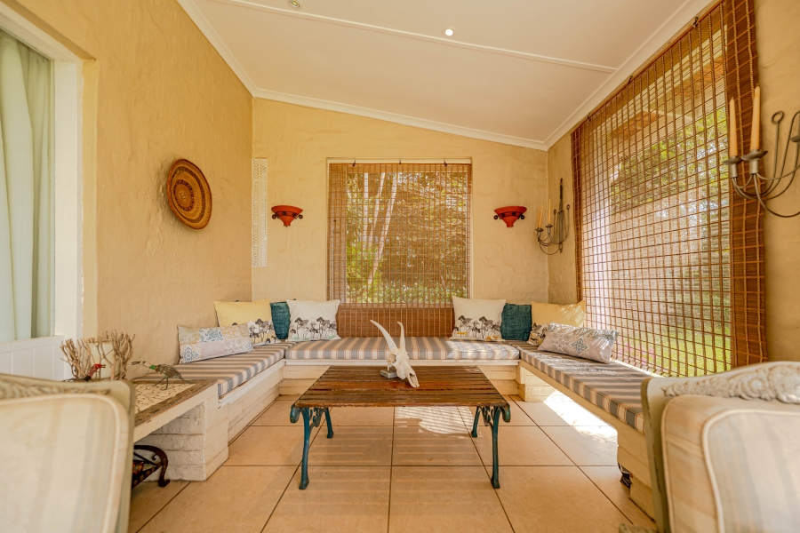 4 Bedroom Property for Sale in Cowies Hill KwaZulu-Natal