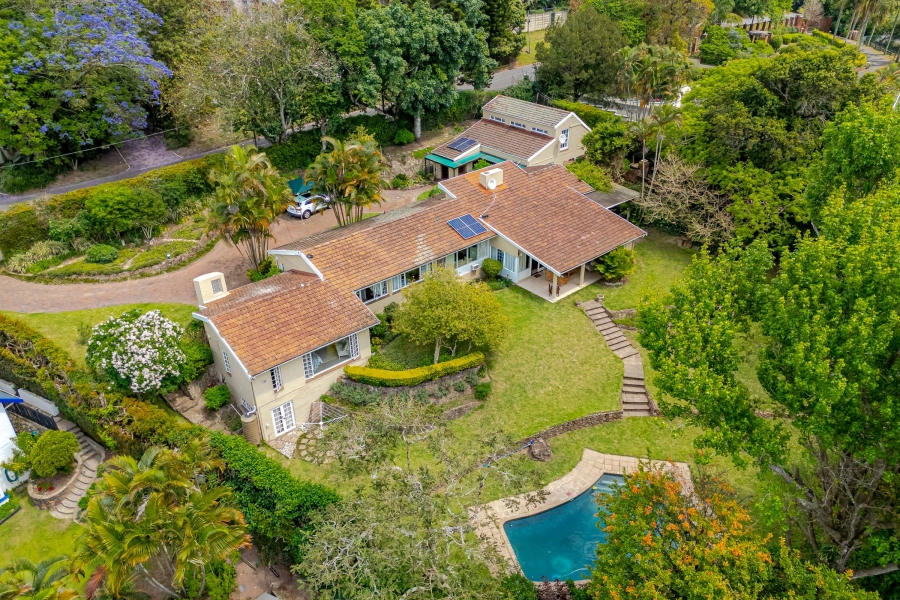 4 Bedroom Property for Sale in Cowies Hill KwaZulu-Natal