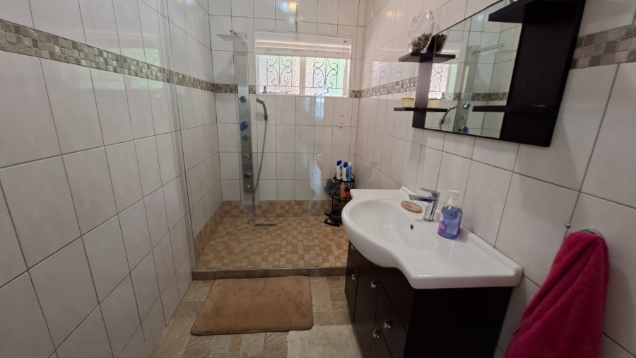 2 Bedroom Property for Sale in Clarendon KwaZulu-Natal