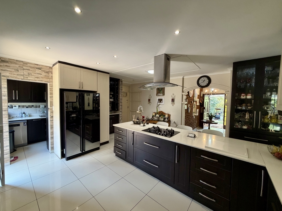 4 Bedroom Property for Sale in Hayfields KwaZulu-Natal