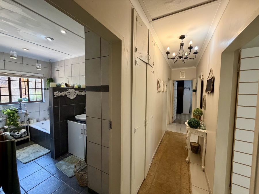 4 Bedroom Property for Sale in Hayfields KwaZulu-Natal
