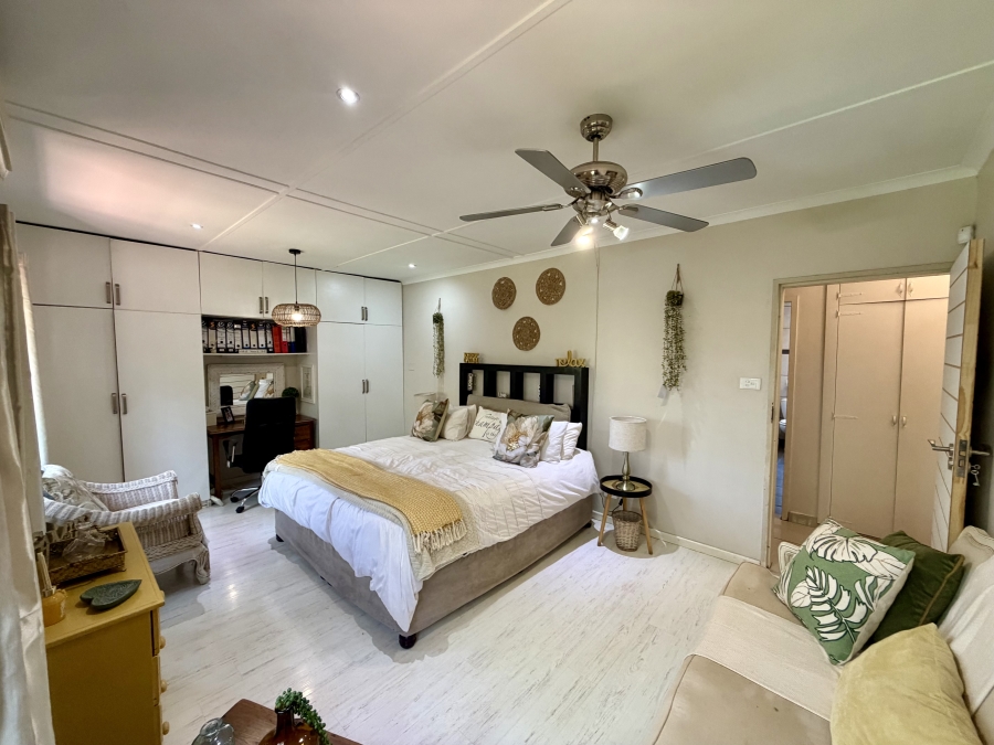 4 Bedroom Property for Sale in Hayfields KwaZulu-Natal